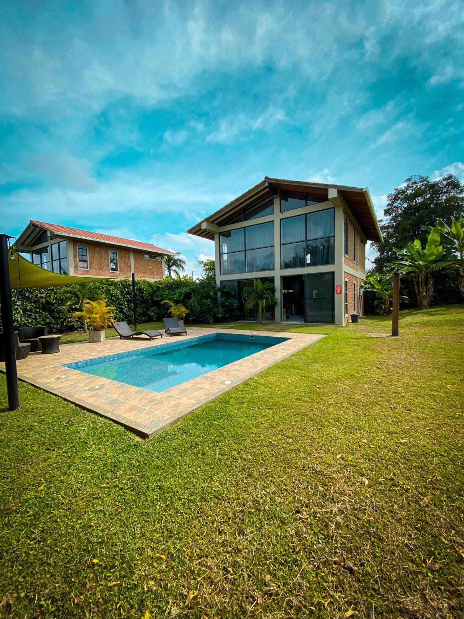 Ecoparadise Hotel Pereira Luaran gambar